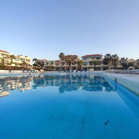 Puskas Apartman Costa De Antigua Esterno foto