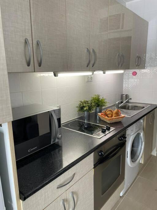 Puskas Apartman Costa De Antigua Esterno foto